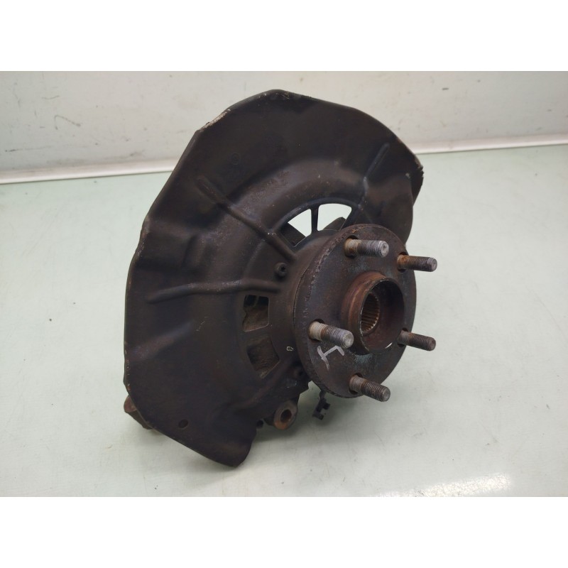 Recambio de mangueta delantera izquierda para lexus rx (_u3_) 400h (mhu38_) referencia OEM IAM   