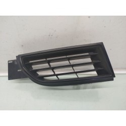 Recambio de rejilla paragolpes derecha para mitsubishi carisma berlina 5 (da0) 1.6 cat referencia OEM IAM  MR913904 