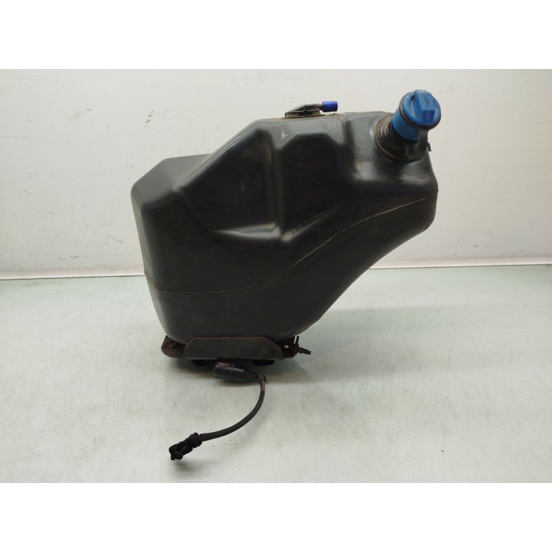 Recambio de deposito adblue para jaguar f-pace (x761) 3.0 sdv6 awd referencia OEM IAM  HK835J228AF 