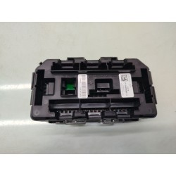 Recambio de caja reles / fusibles para bmw 3 touring (f31) 320 d xdrive referencia OEM IAM  938906801 