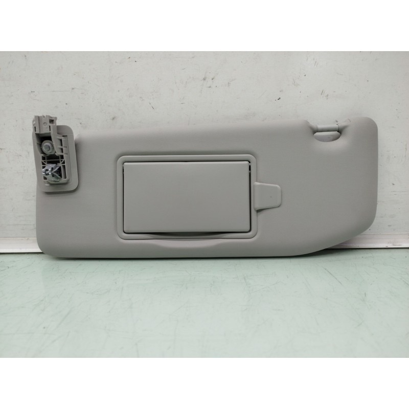 Recambio de parasol izquierdo para citroën c3 / c3 origin iii (sx) 1.5 bluehdi 100 (sxyhyp, sxyhtu) referencia OEM IAM   