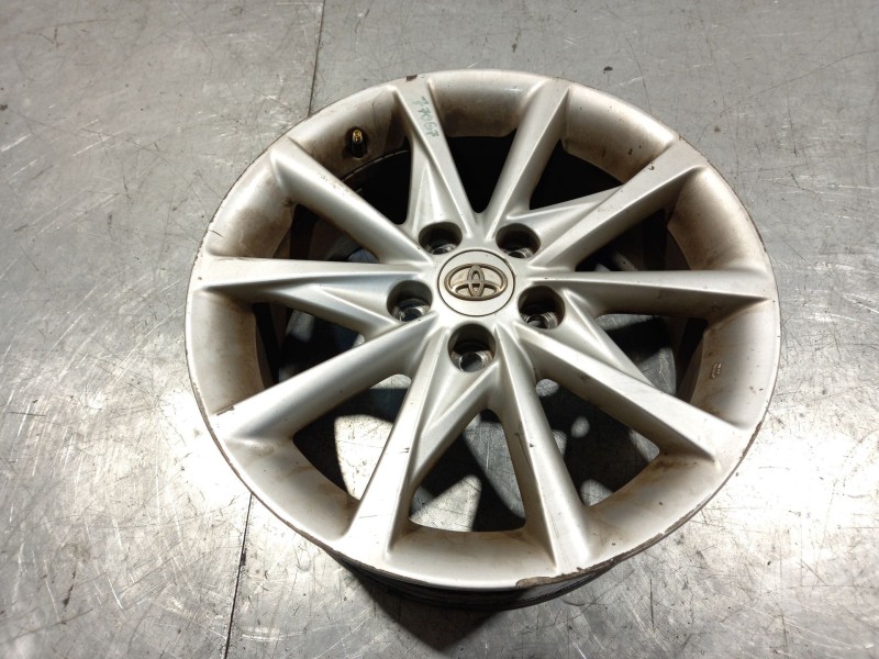 Recambio de llanta para toyota prius plus (_w4_) 1.8 hybrid (zvw40w, zvw41w) referencia OEM IAM   17X7J