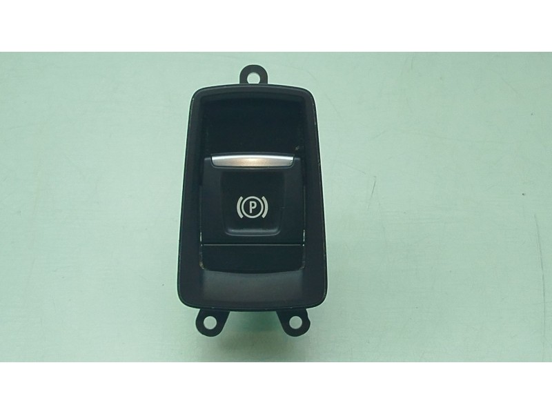 Recambio de boton freno mano para bmw 2 gran tourer (f46) 218 d referencia OEM IAM  682252401 3214660107