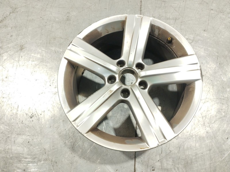 Recambio de llanta para volkswagen passat b7 variant (365) 1.6 tdi referencia OEM IAM 3AA601025E  7.5JX17H2 ET47