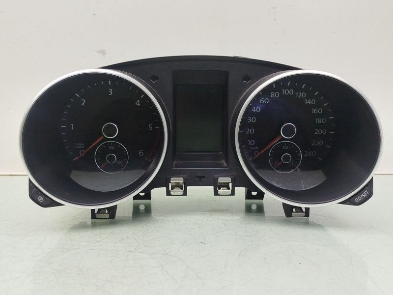 Recambio de cuadro instrumentos para volkswagen golf vi variant (aj5) 1.6 tdi referencia OEM IAM  5K0920871A A2C53345492
