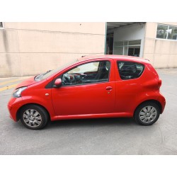 toyota aygo (_b1_) del año 2008