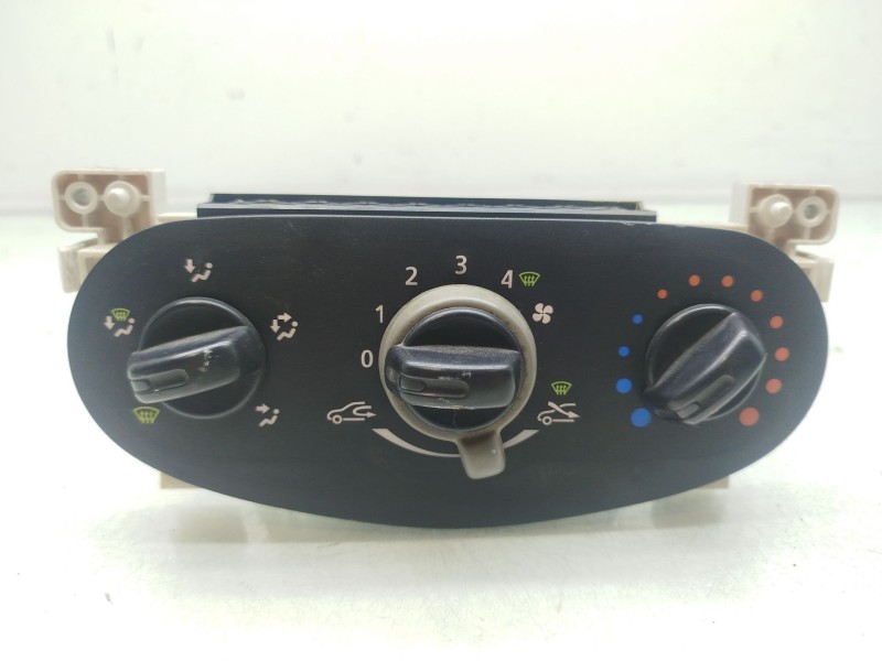 Recambio de mando calefaccion / aire acondicionado para dacia sandero 1.2 16v referencia OEM IAM   T1001640. N106277P