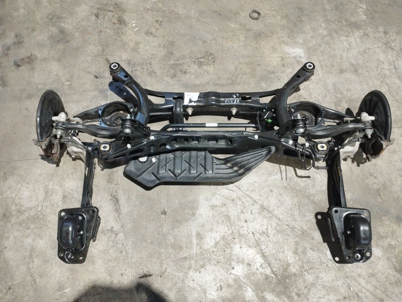 Recambio de puente trasero para audi q3 (f3b) 35 tfsi referencia OEM IAM 3Q0505235AH  