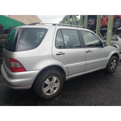 mercedes-benz clase m (w163) del año 2004