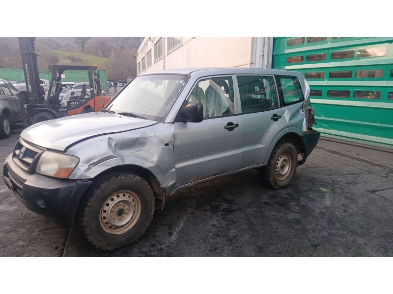 mitsubishi montero iii canvas top (v6_w, v7_w) del año 2005