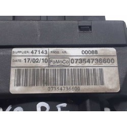 Recambio de mando limpia para ford ka (ccu) black&white edition referencia OEM IAM O7354736600  