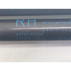 Recambio de amortiguadores maletero / porton para hyundai i30 (gd) black line referencia OEM IAM 81770A6000 81780A6000 