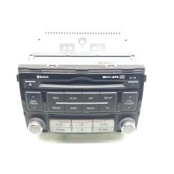 Recambio de sistema audio / radio cd para hyundai i20 city s referencia OEM IAM  961211J252 