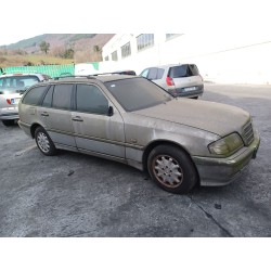 mercedes-benz clase c t-model (s202) del año 2000