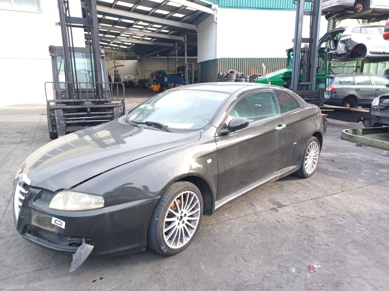 alfa romeo gt (937_) del año 2004