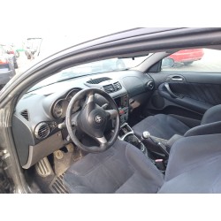 alfa romeo gt (937_) del año 2004