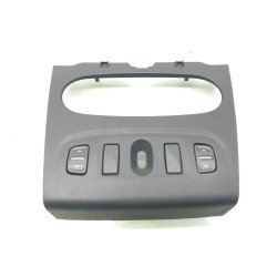 Recambio de molduras delanteras para dacia sandero ambiance referencia OEM IAM 275009384R