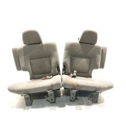 Recambio de asientos traseros para nissan patrol gr v wagon (y61) 3.0 dti referencia OEM IAM   