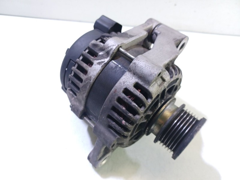 Recambio de alternador para opel insignia a sports tourer (g09) 2.0 cdti (35) referencia OEM IAM 13579668 13502583 28-5969