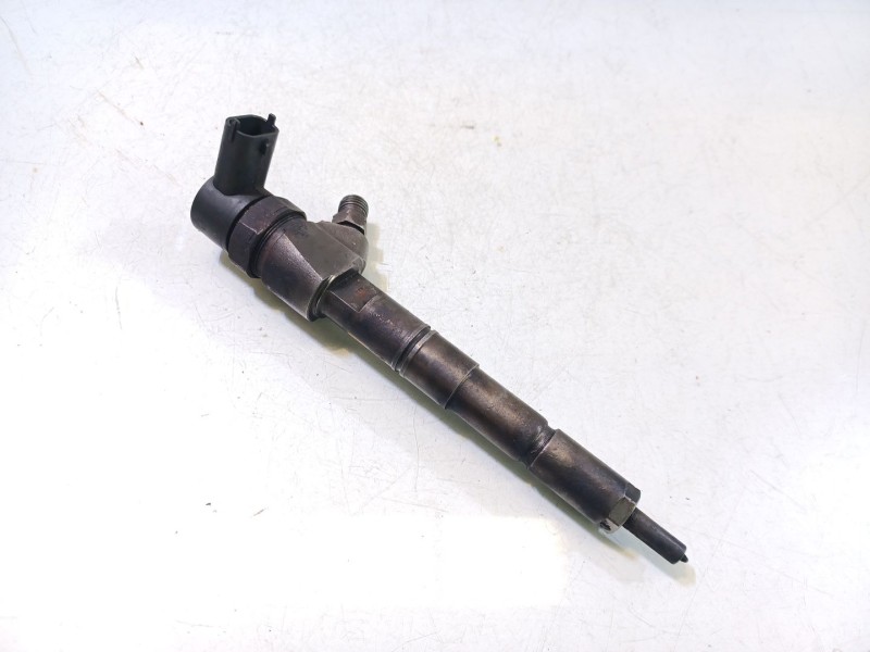 Recambio de inyector para opel astra j (p10) 2.0 cdti (68) referencia OEM IAM  0445110327 
