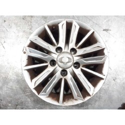 Recambio de llanta para ssangyong rodius referencia OEM IAM 4173021500