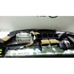Recambio de salpicadero para toyota auris 1.4 16v cat referencia OEM IAM   