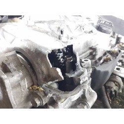 Recambio de despiece motor para toyota auris luna referencia OEM IAM 1AD 0107676 