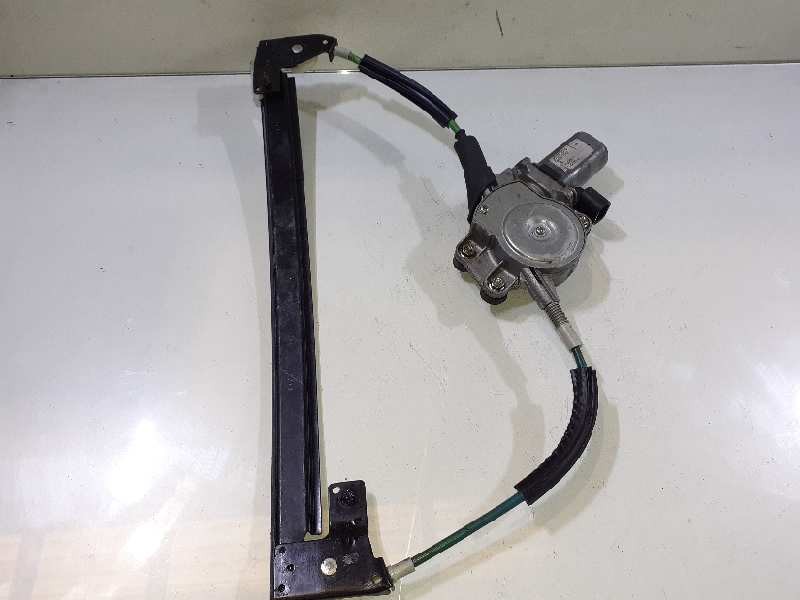 Recambio de elevalunas delantero derecho para alfa romeo 147 (190) 1.6 ts 105 progression referencia OEM IAM 46751870  