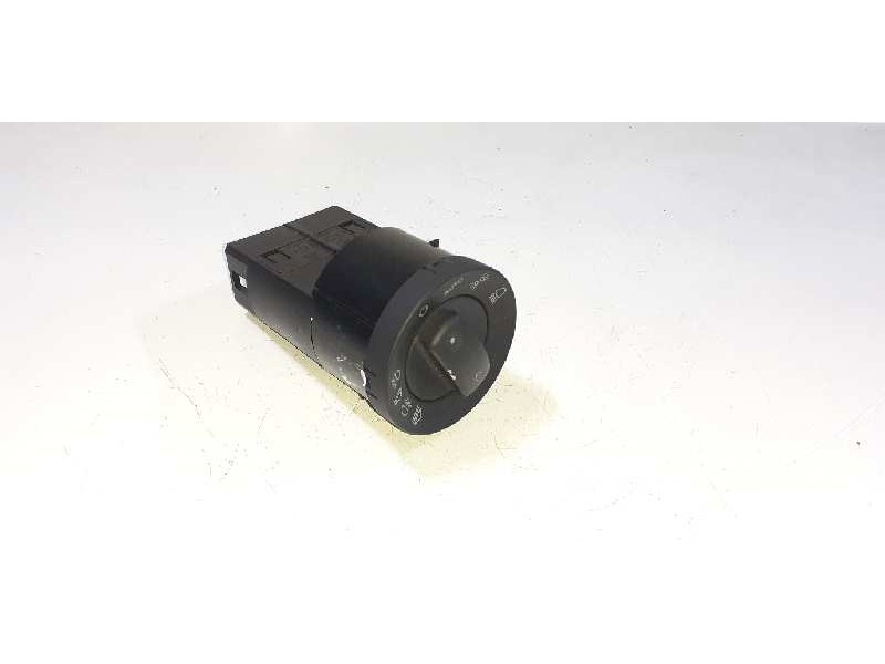 Recambio de mando luces para audi a4 avant (8e) 1.9 tdi referencia OEM IAM 8E0941531D  