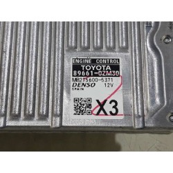 Recambio de centralita motor uce para toyota auris hybrid active referencia OEM IAM 896610ZM30 MB2756005371 