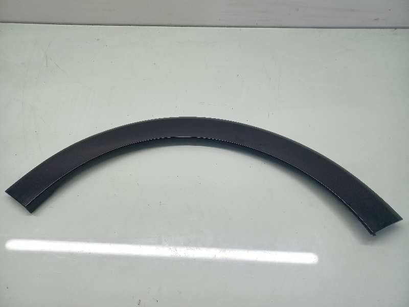 Recambio de moldura para peugeot 208 gti referencia OEM IAM 9802939280 99854952 