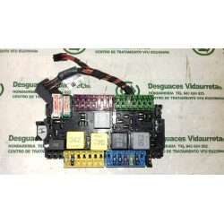 Recambio de caja reles / fusibles para mercedes-benz vito mixto (447) 2.1 cdi cat referencia OEM IAM A2469067100