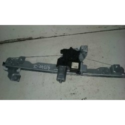 Recambio de elevalunas delantero izquierdo para dacia duster 1.5 dci diesel fap cat referencia OEM IAM 807210751R