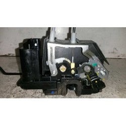 Recambio de cerradura puerta trasera derecha para hyundai i10 referencia OEM IAM 814200X021  