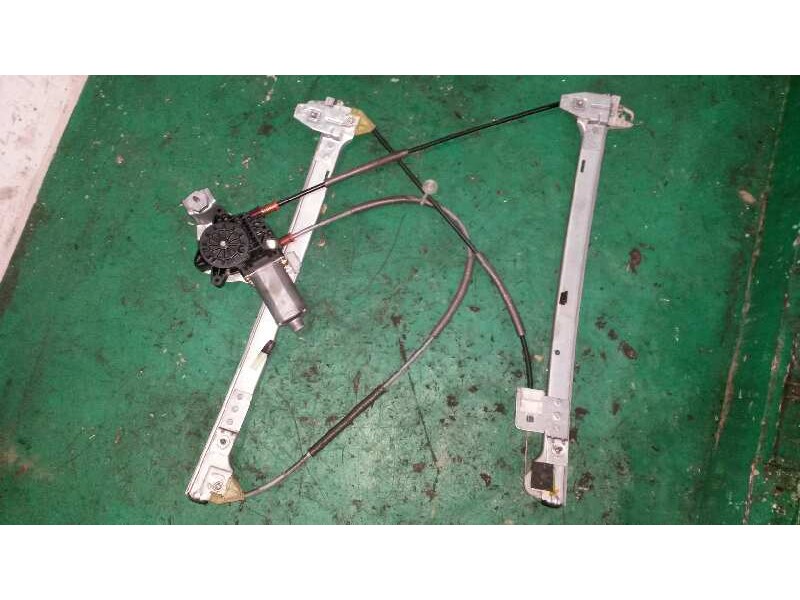 Recambio de elevalunas delantero derecho para citroën xsara berlina 1.6 referencia OEM IAM 9222H2  
