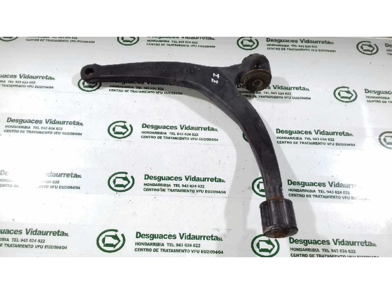 Recambio de brazo suspension inferior delantero izquierdo para peugeot 607 (s1) pack referencia OEM IAM 3520K6  