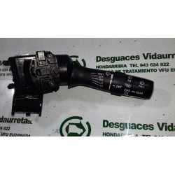 Recambio de mando limpia para toyota auris 1.4 16v cat referencia OEM IAM 0241017F243  