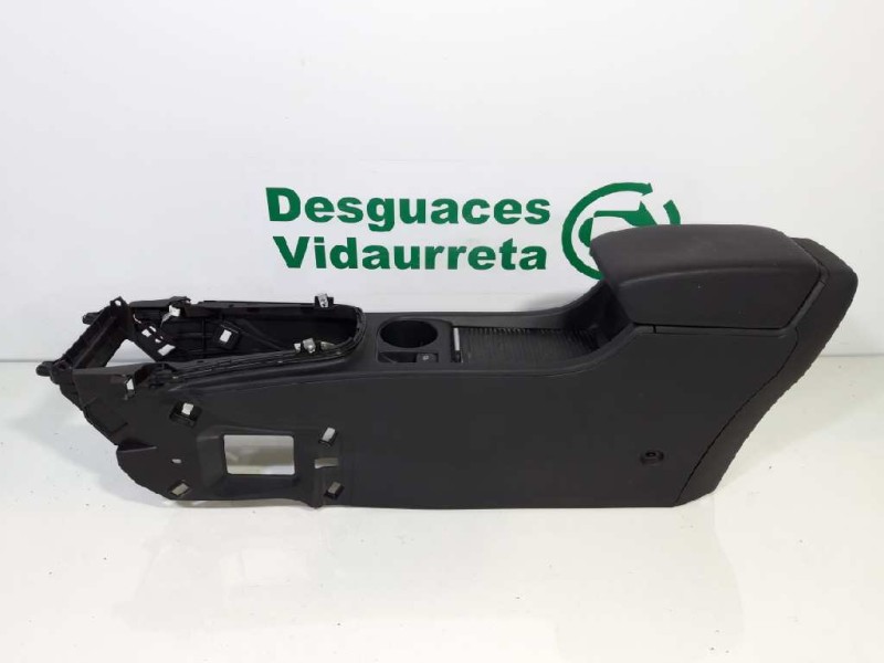 Recambio de apoyabrazos central para opel astra j lim. cosmo referencia OEM IAM   