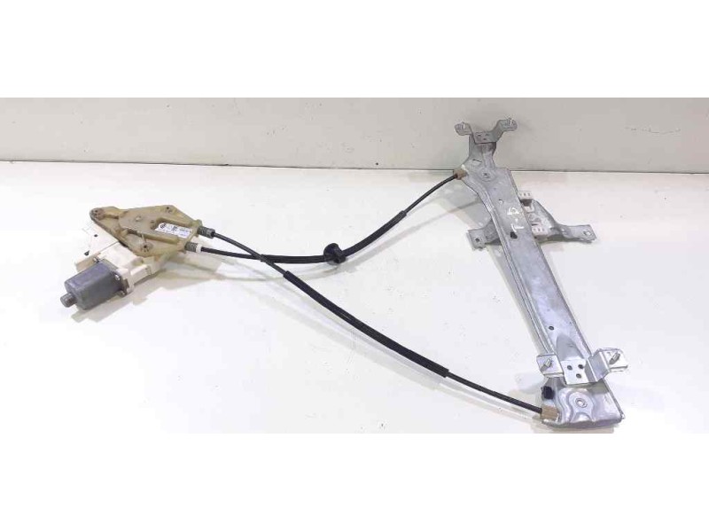 Recambio de elevalunas trasero derecho para renault fluence dynamique referencia OEM IAM 827200016R  