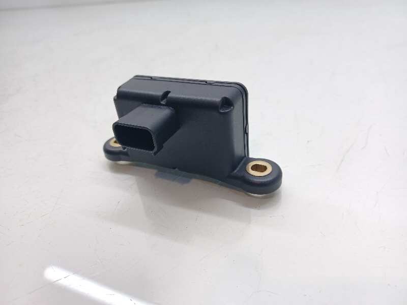 Recambio de modulo electronico para opel astra j sports tourer enjoy referencia OEM IAM 13505725 BE31A30YPQ TLR57252311030YPQ