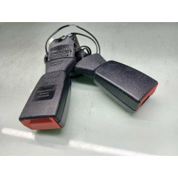 Recambio de enganche cinturon para citroën c4 cactus feel referencia OEM IAM 98059813XT 34165600 B110619