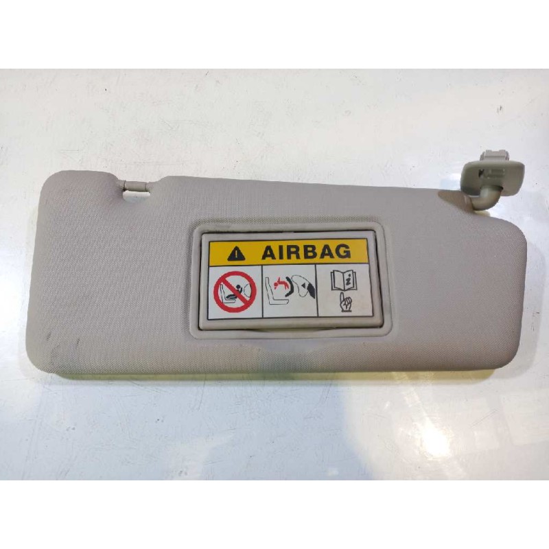 Recambio de parasol derecho para renault clio iv technofeel referencia OEM IAM 964007324R  