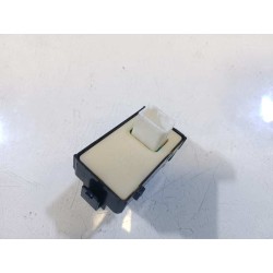 Recambio de mando elevalunas trasero derecho para lexus is200 (ds2/is2) 250 v6 referencia OEM IAM 8481033110  