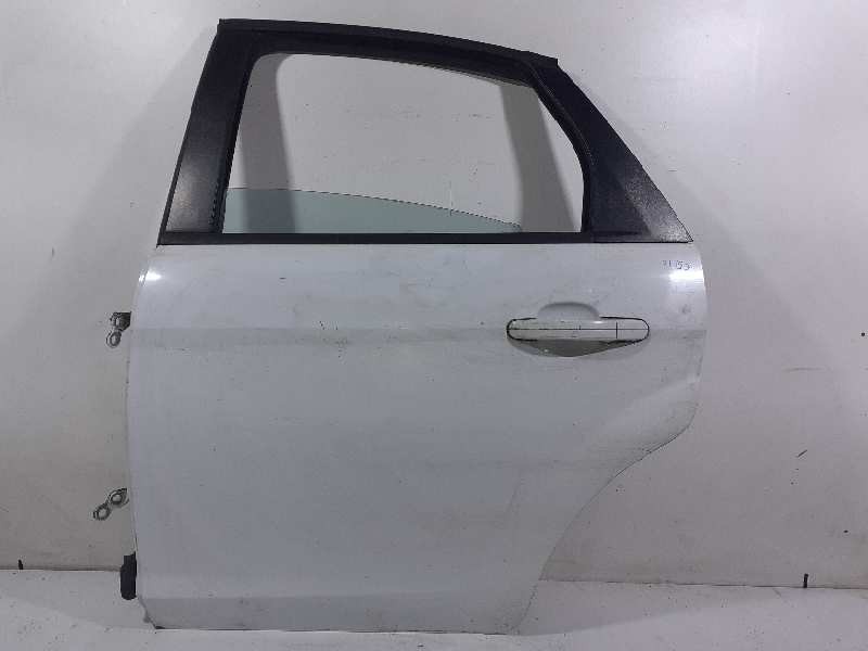 Recambio de puerta trasera izquierda para ford focus lim. (cb4) trend referencia OEM IAM 1702408  