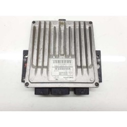 Recambio de centralita motor uce para dacia sandero laureate referencia OEM IAM 8200785530 R0410B036D 8200911568