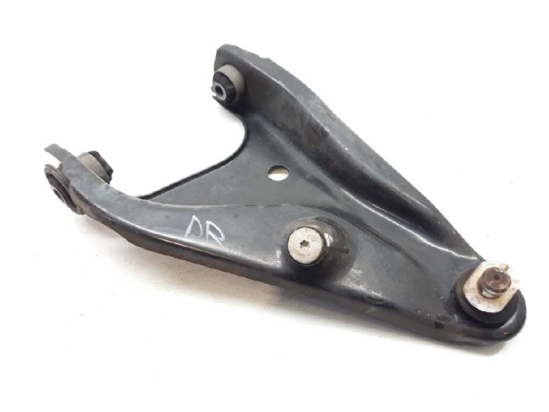 Recambio de brazo suspension inferior delantero derecho para dacia sandero laureate referencia OEM IAM 6001550912  