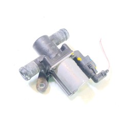 Recambio de bomba agua de calefaccion para mercedes-benz t-class monospace (w420) t 180 cdi (420.833) referencia OEM IAM  212320