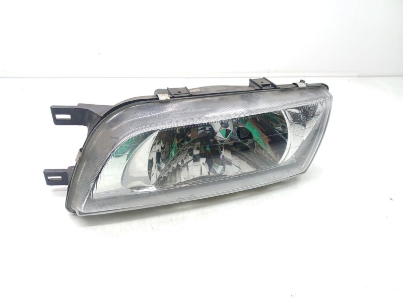 Recambio de faro izquierdo para nissan almera (n15) 1.6 16v cat referencia OEM IAM   