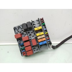 Recambio de caja reles / fusibles para fiat 500 (312_) 1.2 (312axa1a) referencia OEM IAM  51781452 