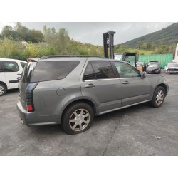 cadillac srx del año 2005